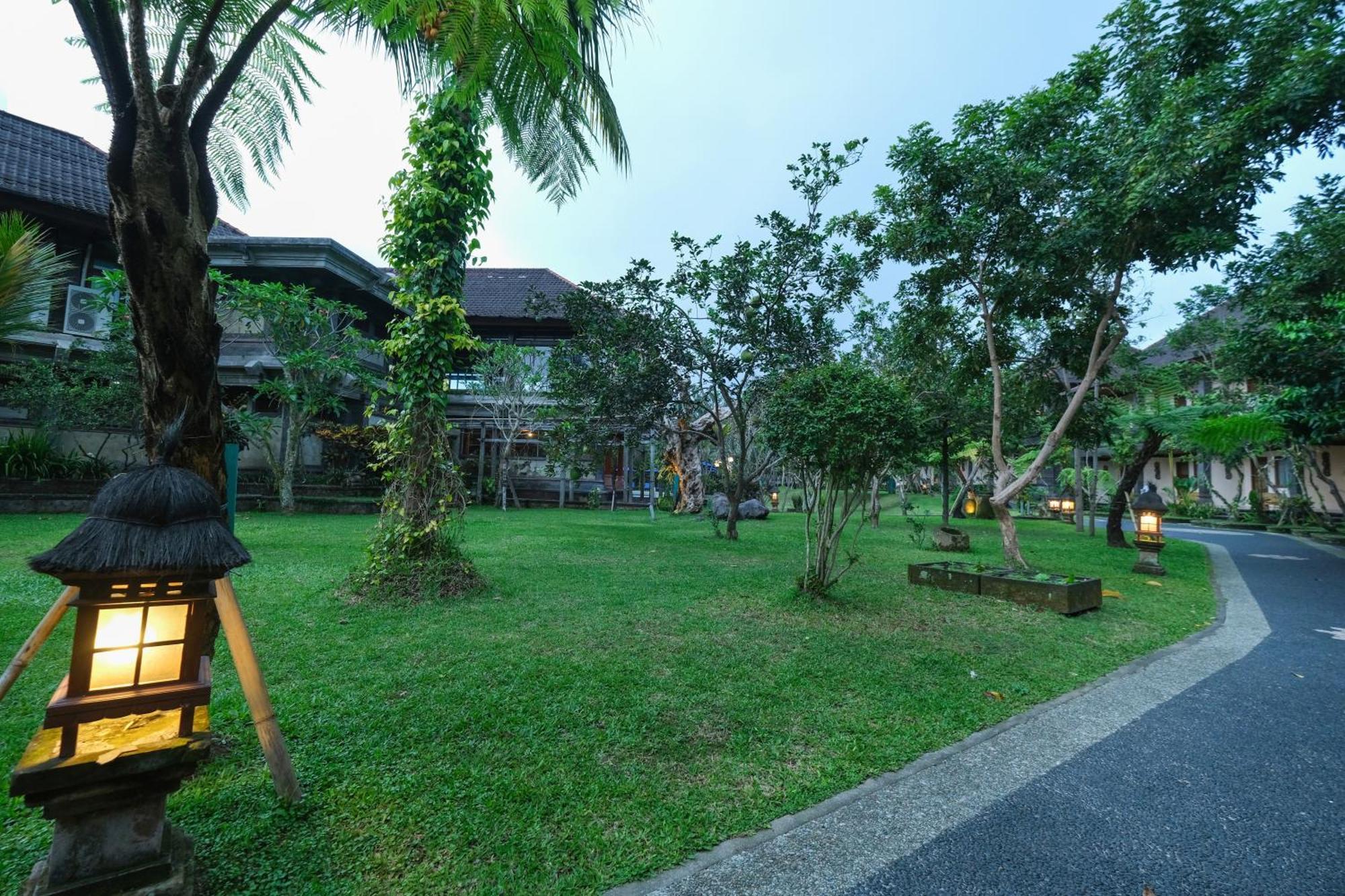 Bhuwana Ubud Hotel And Farming Exteriör bild